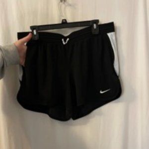 Nike Shorts; XL